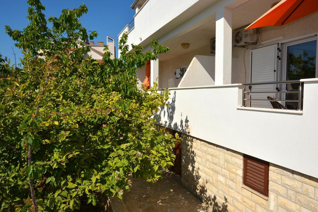 Apartments Maslina Trogir Exterior photo