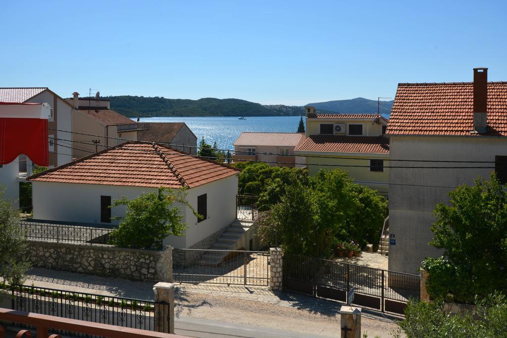 Apartments Maslina Trogir Exterior photo