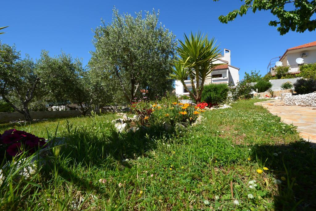 Apartments Maslina Trogir Exterior photo